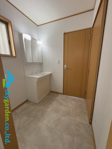 藤沢市打戻　中古戸建　全1棟の脱衣所