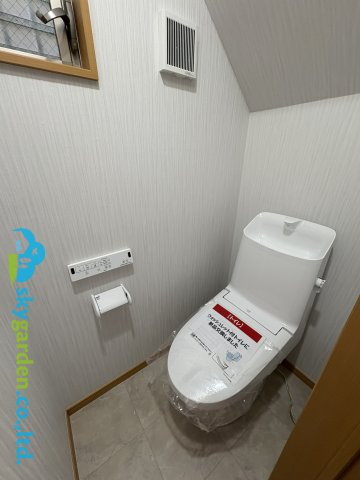 藤沢市打戻　中古戸建　全1棟のトイレ|清潔感のあるトイレです