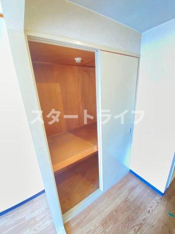 大阪市淀川区十八条３丁目の賃貸マンションの収納