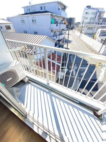 大阪市淀川区十八条３丁目の賃貸マンションのバルコニー