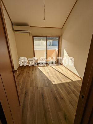 【居間・リビング】 | つつじヶ丘ビレッジ | 洋室6帖