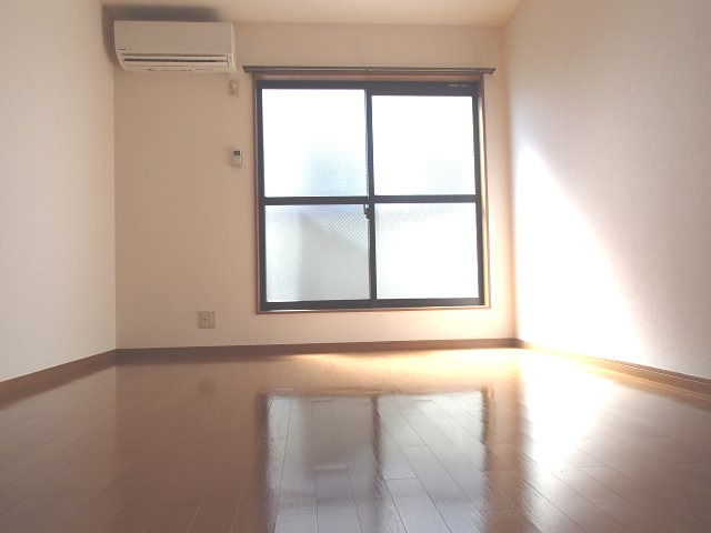 【居間・リビング】 | リバーサイド金岡Ⅲ番館