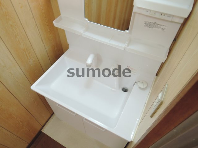 寿町１丁目貸家の洗面所