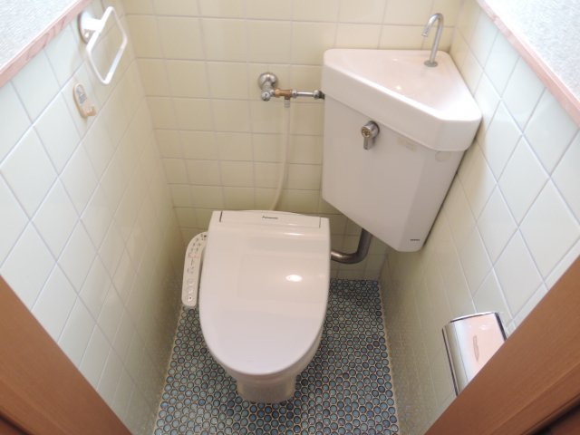 寿町１丁目貸家のトイレ