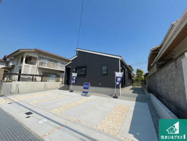 5日(土)6日(日)現地ご見学可能！　神戸市北区星和台　第3期　新築一戸建ての駐車場|並列３台駐車可能！ゆとりの駐車スペースで車庫入れもスムーズ！


