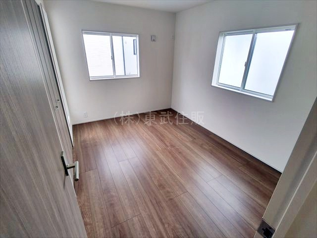 【子供部屋】 | 坂戸市花影町2期　全5棟　1号棟 | 2階南西側6.0帖洋室　子供部屋にいかがでしょうか