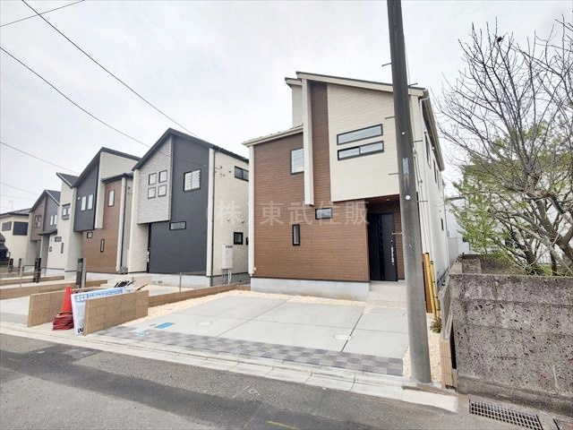 【外観】 | 坂戸市花影町2期　全5棟　1号棟 | ２沿線利用可能で通勤・通学に便利です