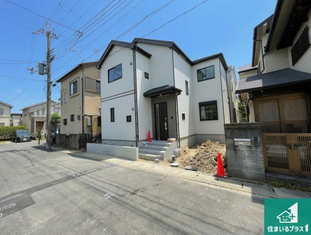 八幡市川口東扇　新築一戸建ての外観|お客様に長く安心して住んでいだだける事にこだわった家づくり！住んでからのアフターサービスにもしっかりと取り組んでいます！