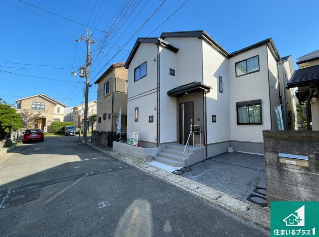 八幡市川口東扇　新築一戸建ての外観|お客様に長く安心して住んでいだだける事にこだわった家づくり！住んでからのアフターサービスにもしっかりと取り組んでいます！
