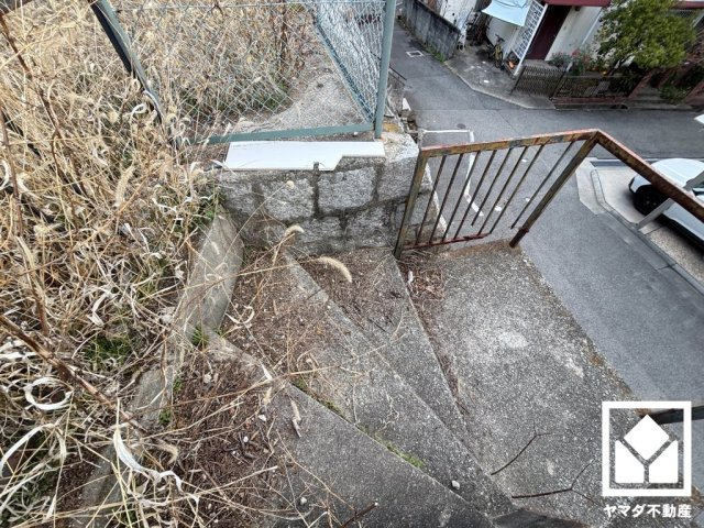 西宮市甲陽園東山町の外観