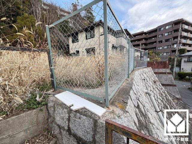 西宮市甲陽園東山町の外観