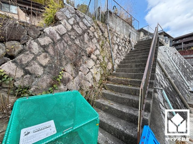 西宮市甲陽園東山町の外観