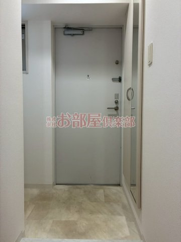 ボスコ ボブ ビルディングの玄関|明るい玄関です