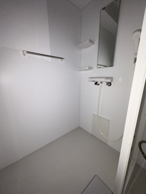 【シャワールーム】 | プルメリア中丸 | 別のお部屋の参考写真です