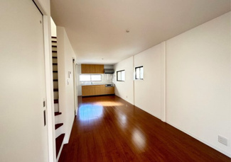 【居間・リビング】 | 枚方市招提南町2丁目　中古戸建