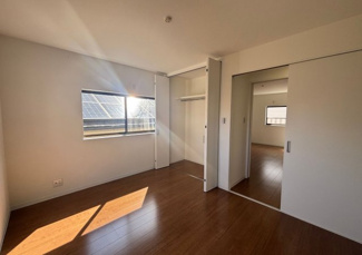 【洋室】 | 枚方市招提南町2丁目　中古戸建