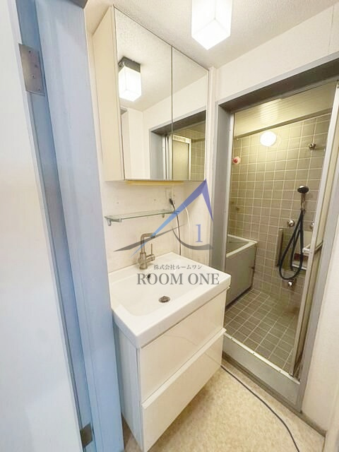 目黒ハイホームの洗面所|洗面台です。