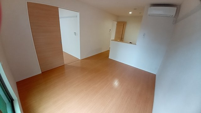 シェルベール伍番館の居間・リビング