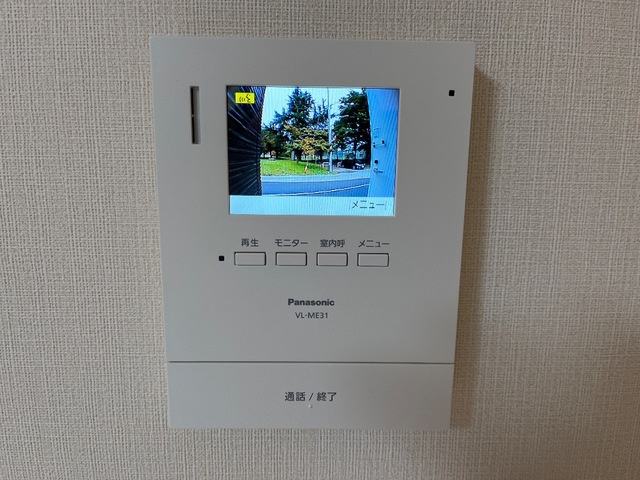 八街市大木 アパート新築工事のセキュリティ|カメラ付きモニターフォン(イメージ)