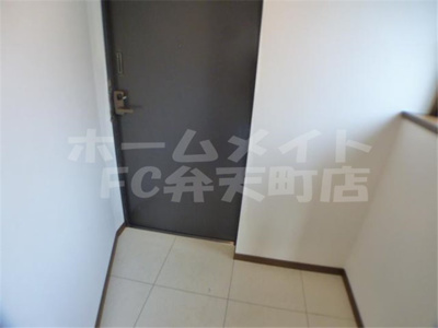 【玄関】 | クイーンズコート阿波座 | 毎日通る玄関はこちらです