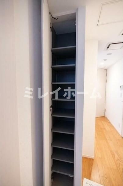 V-music蒲田の玄関