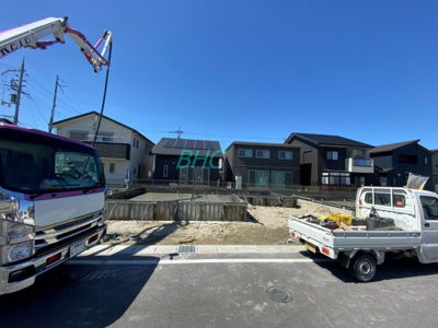 【前面道路含む現地写真】 | 雄琴5丁目　分譲１４区画１４号棟