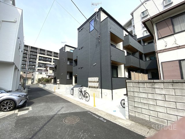 robot home 鉄道博物館Ⅱの外観|外観別角度☆彡