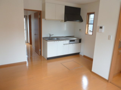 【居間・リビング】 | 神子岡前2丁目貸家