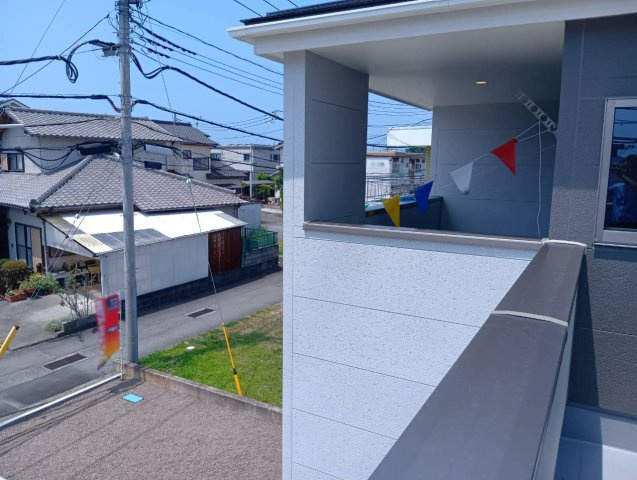 【バルコニー】 | 沼津市大塚3期 新築建売分譲住宅 建物＋土地 TW06108 | 沼津市大塚　1号棟　バルコニー(5.4帖部屋)　※令和８年７月24日撮影