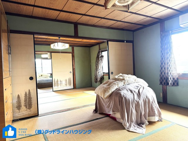 上滝野戸建（闘竜灘近く）の和室|2階の和室は全て明るい南向き