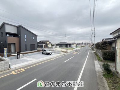 【前面道路含む現地写真】 | Livele Garden.S古河東諸川第2　1号棟