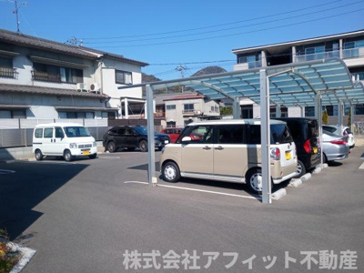 【駐車場】 | LAULE’A