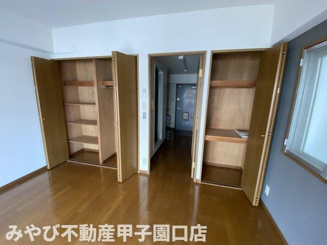 エストゥディオ甲子園口の収納