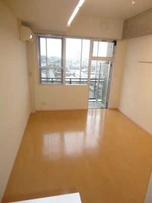 【居間・リビング】 | コモド若葉