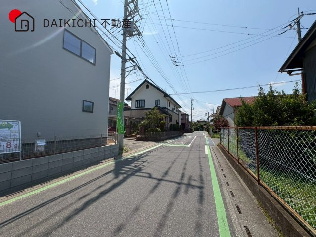 【前面道路含む現地写真】 | 東松山市松葉町　Livele Gaeden　新築戸建　全2棟　1号棟