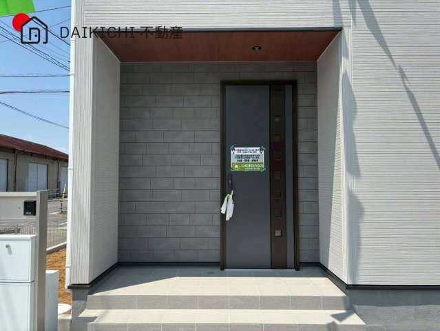 【玄関】 | 東松山市松葉町　Livele Gaeden　新築戸建　全2棟　1号棟