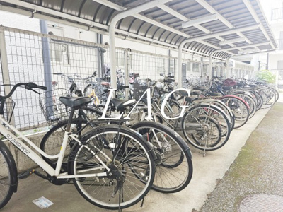 【その他共用部分】 | サンセール与野本町 | 駐輪場です。