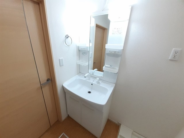 プラシードつくばＣの洗面所|洗面所