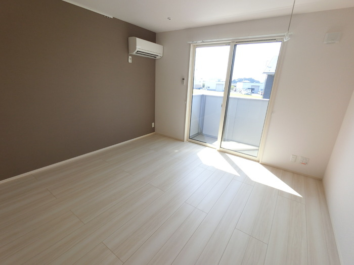 ロイヤルリッチヒル　Aの内装