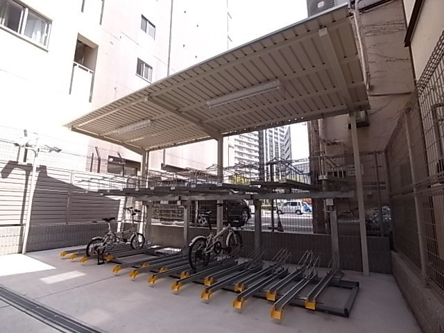 ララプレイス神戸西元町の外観