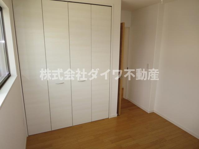 コーヨー様庄司田３丁目一戸建ての居間・リビング