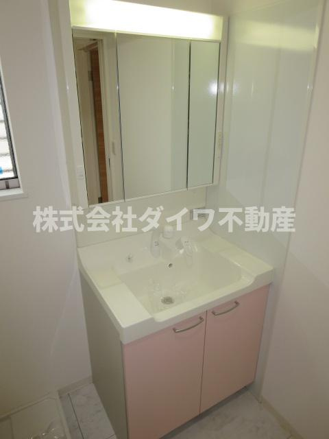 コーヨー様庄司田３丁目一戸建ての洗面所