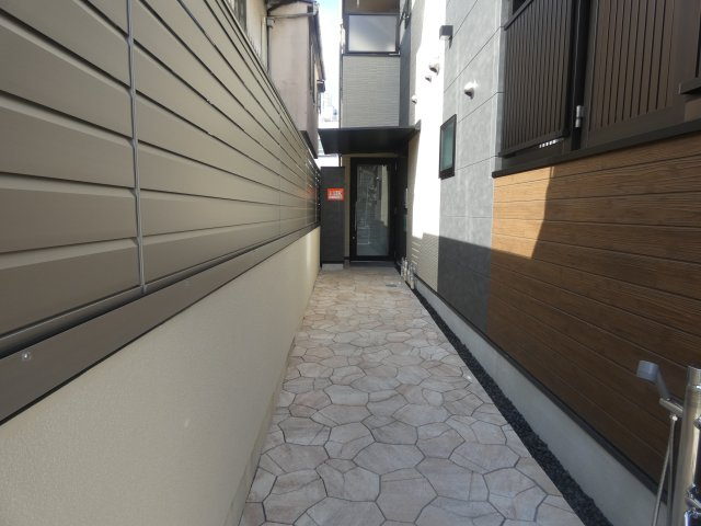 【エントランス】 | 岩伸リバーコート住吉