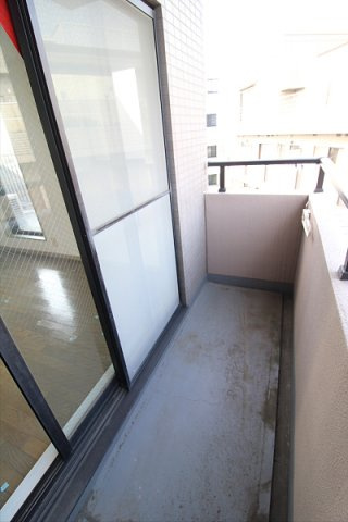 【バルコニー】