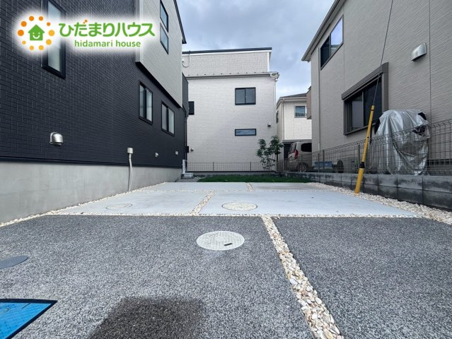 北本市中丸7丁目　新築戸建　ブルーミング01の駐車場