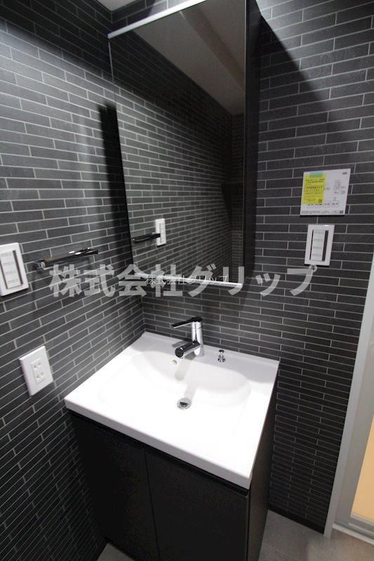 Le'a横濱西口参番館の独立洗面台