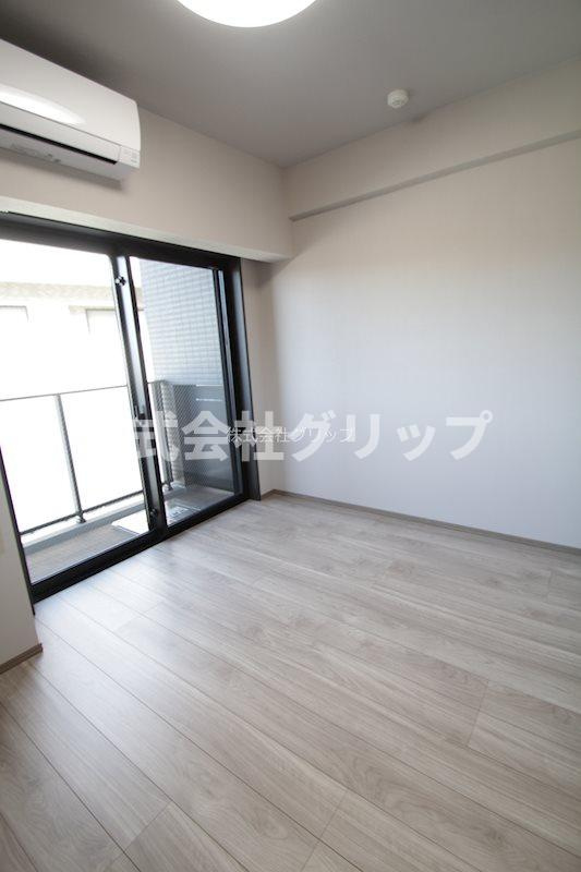 Le'a横濱西口参番館の洋室