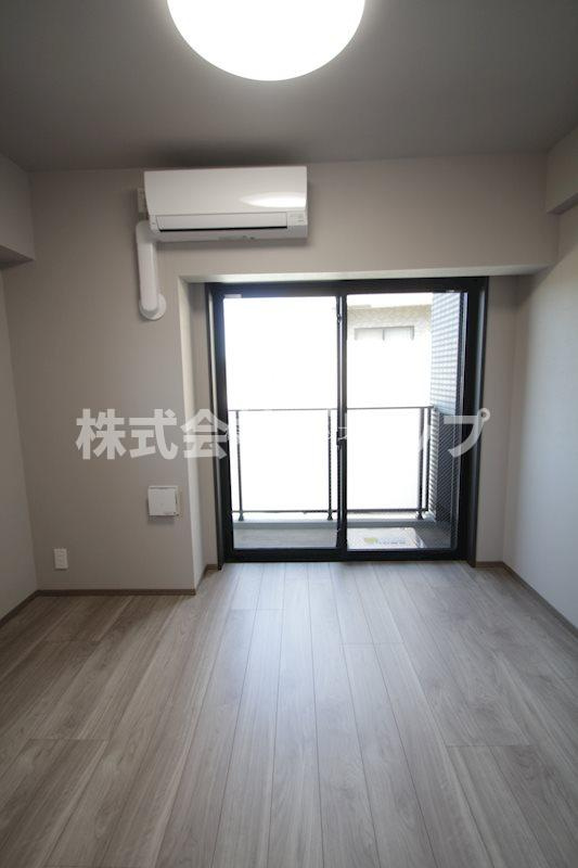 Le'a横濱西口参番館の洋室