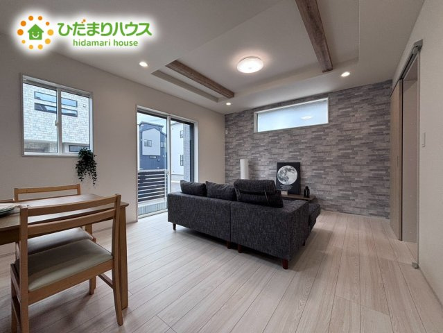 北本市中丸7丁目　新築戸建　ブルーミング03の居間・リビング|LDK：16帖