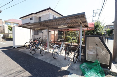 【その他共用部分】 | プルミエコート | 駐輪場